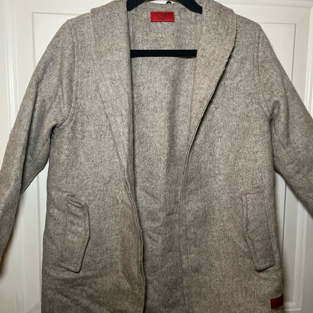 Haus of JR Drake Raw Edge Peacoat (Grey)-Unisex
Size 7/8